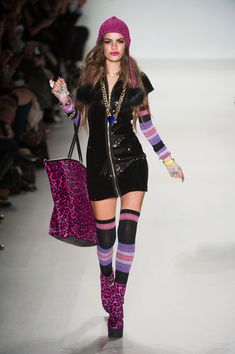 Betsey Johnson Runway, 2014 Runway, London Fashion Weeks, Middle Age Fashion, Couture Mode, Dior Couture, Nova York, Fall 2014, Mode Fashion