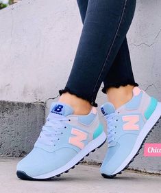 Kicks Shoes, Adidas Shoes Women, Nike Air Shoes, Cute Nike Shoes, Fresh Shoes