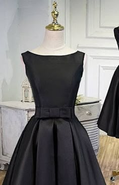 50's dress Tiffany dress Vintage style Bridesmaid | Etsy Black Cocktail Dress Formal, 50s Style Bridesmaid Dresses, Vintage Bridesmaid Dresses 50s, 1950s Dress Formal, Tiffany Dress, Black Cocktail Dresses, Fashion Skater, 60s Cocktail Dress, Vintage Cocktail Dress