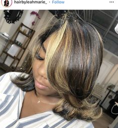 Short Wig With Highlights, Blonde Highlight Natural Hair Black Women, Blonde Highlights On Black Women Natural Hair, Golden Blonde Balayage Black Women, Caramel Blonde Hair On Black Women, Bob Hairstyles For Black Women Colored, Blonde And Black Bob, Black Women Bun Hairstyles, Blonde Highlights On Black Women