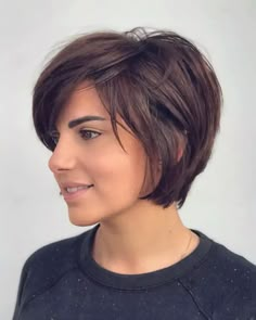 New Short Haircuts, Short Hair Trends, Haircut Styles, Pixie Hair, Short Bob Haircuts, Short Hair With Bangs, Short Hair Haircuts, Haircuts With Bangs