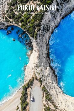 Ausblick auf die steilen Küsten und das türkise Meer von Porto Katsiki. Greece Lefkada, Porto Katsiki, Lefkada Greece, Countries Of The World, Van Life, Places To Travel