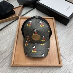 Gucci Canvas Baseball Cap Black Dior Shirt, Gucci Shirt, Louis Vuitton Shirt, Chanel Shirt, Gucci Gg Marmont, Reversible Belt, Gucci Men, Baseball Caps, Shirt Accessories