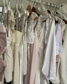 Insta Posts, 가을 패션, French Girl, Clothing Rack, Girly Girl, Aesthetic Girl, Pretty In Pink, Outfit Inspirations, Fashion Inspo