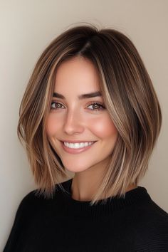 25+ Refreshing Bob Haircuts for Thin Hair in 2024 - Ideas for Full, Fl – CreativeBooster Bob Styles For Fine Hair, Warm Honey Highlights, One Length Bob, Highlights Bob, Styles For Fine Hair, Honey Highlights, Pink Blonde Hair, Messy Bob Hairstyles, Short Hairstyles Fine