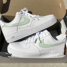 The Green Swoosh Custom Air Force 1 provides a stylish and comfortable addition to any wardrobe. The unique green swoosh design gives these shoes a modern look that stands out and the patented Air Force 1 cushioning provides dynamic support for all-day comfort. iends, family, that special someone, or yourself ✨ - Exactly as shown in the pictures. - Brand New & Authentic. 💯 - Hand Painted with attention to detail. 👨‍🎨 - Waterproof and Flexible. ❤️ - Unisex model. Please refer to the Size Chart Nike Air Force 1s, Nike Shoes Girls, Dr Shoes, Trendy Shoes Sneakers, Nike Airforce 1, Preppy Shoes, All Nike Shoes, Nike Air Shoes, Leather Paint