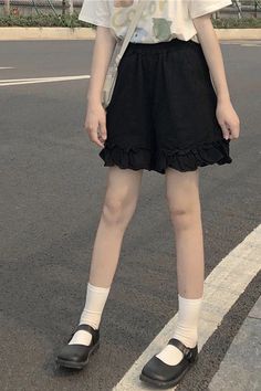 High Waist Elastic Ruffles Wide Leg Shorts – Nada Outfit Land Kawaii, Feminine School Outfits, School Outfits With Shorts, Outfits With Shorts, Kawaii Shorts, Kawaii Outfit Ideas, Kawaii Outfit, Pants Collection, Wide Leg Shorts