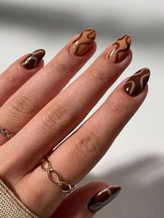 Checkered Short Nails, Fall Nail Designs Short Square, Short Brown French Tip Nails, Brown Gel Nails Designs, Short Acrylic French Tip Nails, Cute Plain Nails, Brown Short Nails, Brown Acrylics, Short Brown Nails