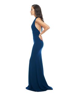 This figure-skimming mermaid gown in Peacock Blue is as glamorous as they come. Cut with a plunging neckline and an open back, the stunning Camden gown has a halter neck that ties in the back. A floor-length mermaid style skirt hugs the body through the hips and flares at the knees to recreate Old Hollywood style opulence. Old Hollywood Style, Hollywood Style, Mermaid Style, Bodycon Maxi Dresses, Mermaid Silhouette, Hollywood Fashion, Mermaid Gown, Dress The Population, Style Skirt