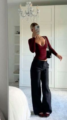 Flared Legging Outfit, Cozy Lounge Outfits, Flare Outfit, Lounge Outfits, Cosy Outfit, Leggings Outfits, Cozy Lounge, Flared Leggings