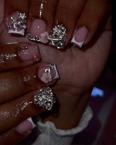 Cute Nails For Cheer, Junk Nails Bling Short, Nails Short Charms, Square Nails With Charms, Junk Nails Short