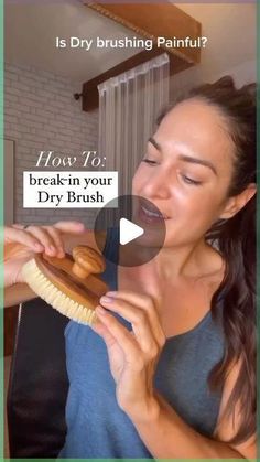 When To Dry Brush, Brush Body Dry, Facial Dry Brushing, How To Dry Brush Skin, Dry Brush Face, Dry Brushing Before And After, Dry Brushing Face, Dry Brushing Technique, How To Dry Brush