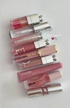 Lip Glosses, Makeup Items, Makati, Makeup Essentials, Pretty Makeup, Lip Oil