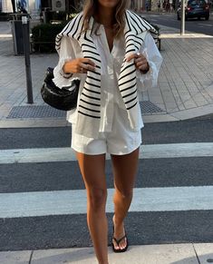 Hamptons Outfit, Outfit Chic, Mode Casual, Looks Street Style, Stockholm Fashion