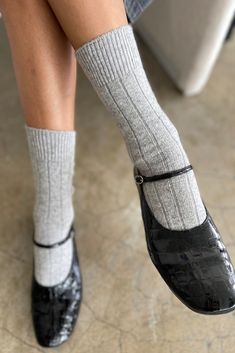 A vintage-esque Cashmere blended socks with a wide ribbing detail and tonal contrasting heel and toe. This elegant and classic sock will be your go to gal during the colder season. Material 24% Cashmere, 27% Superfine Wool, 27% Nylon, 20% Polyester, 2% Spandex Details Made in South Korea Flats With Socks, Socks With Shoes, Heels With Socks, Shoes With Socks, Elegant Socks, Lace Sock, Denim Jumpsuit Overalls, Clogs Heels, Silk Socks