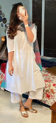 Pakistani Dresses Party Wear, Style Outfits Summer, Pakistani Dresses Party, Party Wear Casual, Summer Vibes Aesthetic