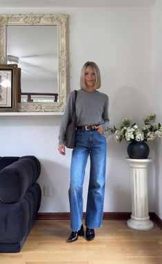 Matured Look Outfit Women Casual, Collette Pants Outfit, Straight Leg Jeans Outfits Casual, Long Torso Outfits, Elevated Casual Outfits Women, Work Outfits Jeans, Outfit With Flats, Casual Winter Fits, Internship Outfit