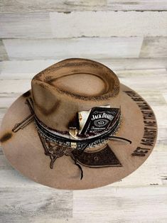 The Gambler Cowgirl Hat Custom Burned - Bourbon Cowgirl Hat Burning Ideas, Calamity Anne, Charlie One Horse Hats, Hats Cowgirl, Womens Western Hats, Cowgirl Hats Western, Cowboy Hat Design, Hats Design, Hat Burning