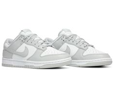 Nike Dunks Low, Mode Tips, Dr Shoes, All Nike Shoes, Shoe Wishlist, Cute Nike Shoes, Hype Shoes, Cute Nikes, Swag Shoes