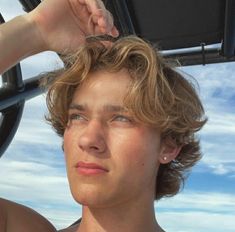 Middle Part Hairstyles Men, Hairstyles For Teenage Guys, Curly Hairstyles For Men, Long Hairstyles For Men, Medium Length Blonde, Men Blonde Hair, Blonde Hair Boy