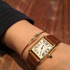 Golden Brunette, Brown Watches, Spencer Hastings, Cartier Tank, Mode Casual, Cartier Watch, Espresso Martini, Brown Aesthetic, Old Money Aesthetic