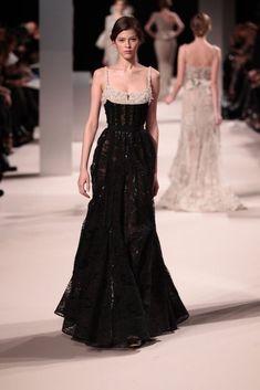 Runway Fashion Couture, Runway Outfits, فستان سهرة, Outfit Trends, Couture Gowns, Glam Dresses, 가을 패션, Elie Saab, Looks Style