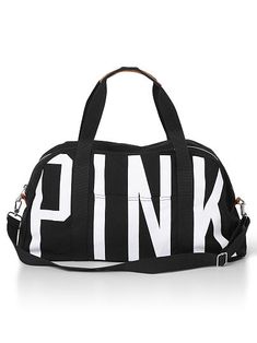 Large Sporty Duffle PINK..........i just really need a new duffle for an overnight bag! Vs Hair, College Clothes, Womens Gym Bag, Pink Duffle Bag, Pink Bags, Victoria Secret Tote Bags, Sports Bags, Gym Fashion, Book Bags