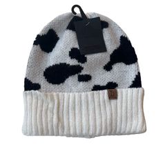 Nwt Do Everything In Love Animal Print Beanie. Trendy White Warm Hats, Trendy Warm White Hat, Trendy White Beanie One Size, Trendy White Beanie, Trendy Warm White Beanie, Trendy Adjustable White Beanie, White Casual Beanie One Size, Casual White Beanie, One Size Fits Most, White Fall Beanie One Size Fits Most