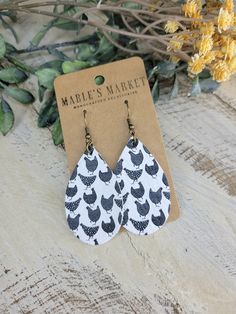 Adorable chicken print earrings made with genuine leather. These earrings are so fun and lightweight! The leather so soft and unique. Wear these for any occasion or buy them as a gift! Small Teardrop measures 2" long and 1.2" wide at the widest point. Full earring length measures 2.6" long *The pattern of the leather may vary slightly from the photo due to the uniqueness of the pattern Chickens Farm, Farm Wife, Chicken Print, Western Earrings, Earrings Boho, Leather Earrings, Teardrop Earrings, Jewelry Earrings Dangle, Etsy Earrings