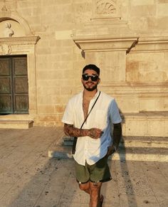 Men’s Bali Outfits, Italy Vacation Outfits Men, Europe Vacation Outfits Men, Men Island Outfit, Tulum Men Outfit, Carribean Vacation Outfits Men, Bali Men Outfit, Europe Summer Outfits Men, Bali Outfit Men