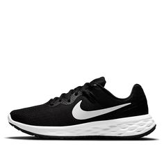 Black Nike Trainers, Nike Gym Shoes, Nike Revolution 6, Black Nike Sneakers, Black Tennis Shoes, Nike Runners, Black And White Nikes, Runners Shoes, Black Nike Shoes