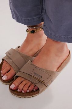 Oita Birkenstock, Comfy Sandals Walking, Mom Clothes, Two Strap Sandals, Fringe Sandals, Suede Slides, Birkenstock Women, Comfy Sandals, Beautiful Sandals