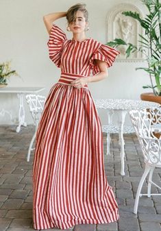 Style Mistakes, Mode Inspiration, 70s Fashion, Striped Dress, Dress To Impress, Beautiful Dresses, Designer Dresses, A Woman, Red And White