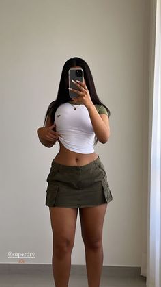 Skirt Tank Top Outfit, Fitted Short Mini Skirt For Streetwear, Streetwear Fashion Mini Skirt, Grunge Summer Streetwear Skirt, Summer Streetwear Mini Skort, Summer Streetwear Mini Skirt Shorts, Outfit Ideas For Date, Tank Top Outfit, Outfit Ideas For School