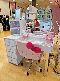 Hello Sweetie Quotes, Hello Kitty Bedroom, Dream Setup, Hello Kitty Cupcakes, Kindergarten Math Activities, Hello Kitty Cake, Hello Kitty Nails, Hello Kitty Party, Girly Room