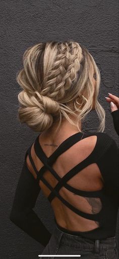 Beautiful Prom Hairstyles, Thick Hair Prom Hairstyles, Up Do Hair For Wedding, Prom Updos For Long Hair Braided, Wedding Hairstyles From The Front View, Braided Ponytail Hairstyles For Wedding, 2024 Formal Hair, Cute Hoco Updos, High Updo Wedding Front View