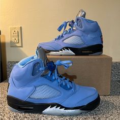 Nike Air Jordan 5 Retro Unc University Blue Black White Dv1310-401 Size 9 New Brand New Without Original Box Blue Lace-up Basketball Shoes With Rubber Sole, Casual Leather Basketball Shoes In Blue, Casual Blue Leather Basketball Shoes, Blue Leather Basketball Shoes With Cushioned Footbed, Blue Cushioned Lace-up Basketball Shoes, Blue Basketball Shoes With Air Cushioning For Streetwear, Streetwear Blue Basketball Shoes With Air Cushioning, Light Blue Cushioned Lace-up Basketball Shoes, Blue Lace-up Basketball Shoes With Air Cushioning