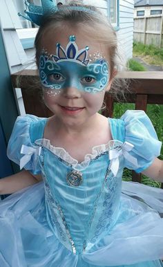 Cinderella mask face paint Cinderella Face Paint, Doll Face Painting, Easter Face Paint, Easy Halloween Face Painting, Skeleton Face Paint, Face Painting Images, Faces Painting, Mask Face Paint, Facial Proportions