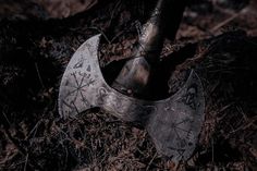 Viking Axes, Viking Aesthetic, Image Nature, Viking Style, Arte Fantasy, Medieval Fantasy, How To Train Your Dragon, Httyd