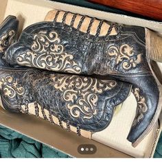 Reposhing This Item I Purchased From @Reshapecloset. Loved It, But Ready To Rotate For Something New. Questions? Leave A Comment Below! Cowgirl Boots, Shoes Heels Boots, Something New, Cowboy Boots, Shoes Women Heels, Heeled Boots, Cowboy, Shoes Heels, Size 7