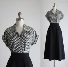 Encanto Characters, 40s Outfits, Wool Midi Skirt, Everyday Uniform, Academia Outfits, Vintage Wardrobe, Vintage Inspired Outfits, Vestidos Vintage, 1940s Fashion