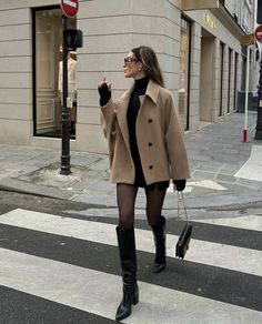 Fashion, Style, Inspo Vinter Mode Outfits, Nyc Winter Outfits, Winter Mode Outfits, Oversized Wool Coat, Chique Outfit