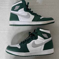 Nike Air Jordan 1 Retro High Og Gorge Green White Dz5485-303 Mens Size 12 Nike Air Jordan 1 Retro, Air Jordan 1 Retro High Og, Air Jordan 1 Retro High, Nike Air Jordan 1, Air Jordan 1 Retro, Jordans For Men, Jordan 1 Retro High, Jordan 1 Retro, Air Jordan 1