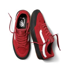 Elijah Berle, Snicker Shoes, Vans Skate Shoes, Sneaker Trend, Diy Sneakers, Vans Shoe