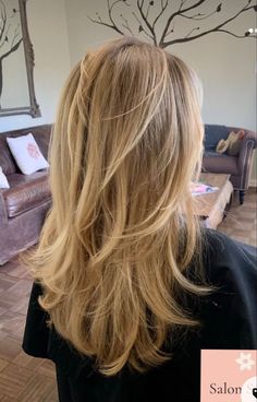 Types Of Hair Dye Style, Long Layered Blonde Hair, California Blonde Hair Sun Kissed, Curled Layered Hair, Lived In Blonde Balayage, Blonde Hairstyle Ideas, Machiaj Smokey Eyes, Luxury Blonde, Bleaching Hair