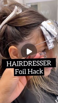 Foil Colors For Brown Hair, Different Foiling Techniques Hair Color, Long Hairstyle Videos, Partial Foil Placement, Diy Hair Foils, Foiling Techniques Highlights, Hair Color Techniques At Home, Foil Placement Techniques Highlights