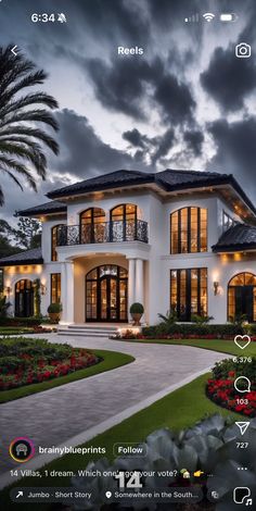 an image of a beautiful house at night