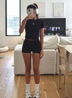 👟 Discover 20+ Athleisure Outfits every fashion influencer is loving! From Chic Athleisure Outfits that transition seamlessly from the gym to the streets, to Cute Gym Outfits that keep you stylish while you workout. Whether you're curating a sleek Athleisure Capsule Wardrobe, rocking Black Athleisure Outfits, or looking for the perfect Sporty Fall Outfits, I've got you covered. These Classy Athleisure Outfits are perfect for any season, especially those effortless Summer Athleisure Outfits th... Gym Outfit Leg Day, Gym Female Outfit, 5k Walk Outfit, Bike Shorts Gym Outfit, Workout Asethic Women, Active Romper Outfit, Cold Gym Outfits, Running Shorts Outfit Summer, Athlete Body Goals