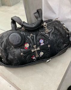 Chrome Hearts Bag, Black Designer Bags, Heart Bags, Luxury Bags Collection, Concept Clothing, My Board, Women's Bags By Style, Heart Bag, Pretty Bags