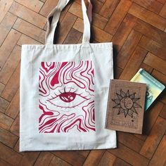 Tote Bags Design Ideas, Tote Bag Inspo, Painted Clothes Diy, Tods Bag, Desain Buklet